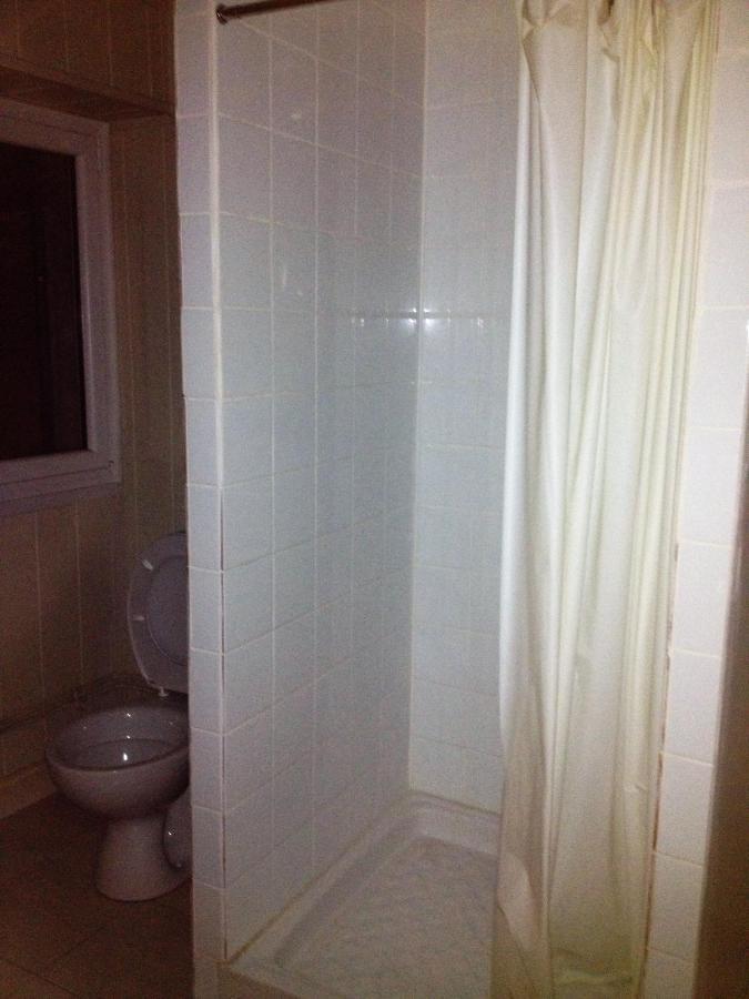 Hebergement Pour 2 Personnes,1 Chambres, Salon, Salle A Manger, Grand Garage Possibilite D'Un Lit 1 Personne Supplementaire Pour 15 Euros Sancoins Exterior foto